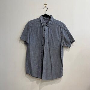 Patagonia Men’s Slate Gray Short Sleeve Button Down Medium